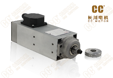 選購(gòu)木工加工中心的注意事項(xiàng)有哪些